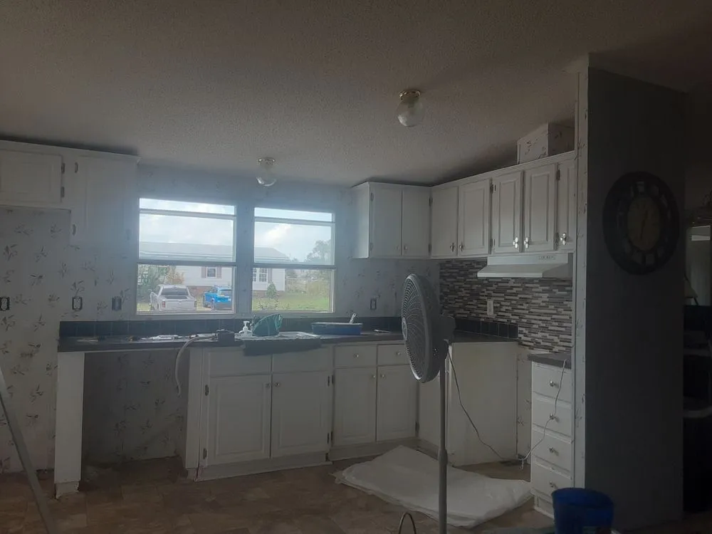 Trusted lawn care service experts serving Fayetteville, NC - Felix & Son's Management & More