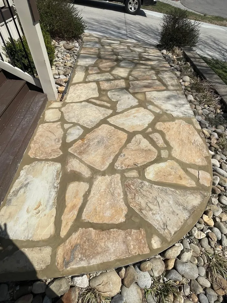 Trusted outdoor landscaping in Lenoir City, TN - Felix General Construction