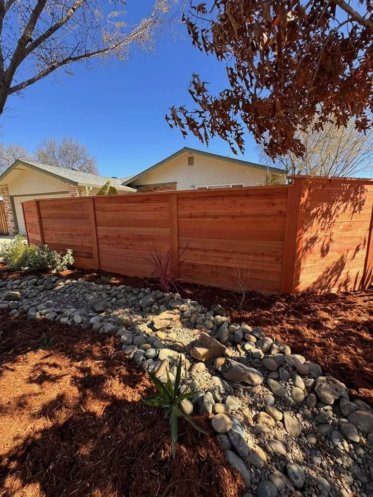 Affordable landscape design experts serving Oakland, CA - Felix landscape fencing