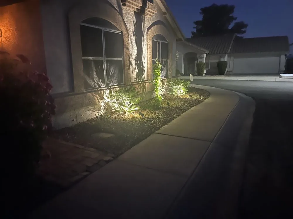 Reliable residential landscaping in Phoenix, AZ by Felix Landscape