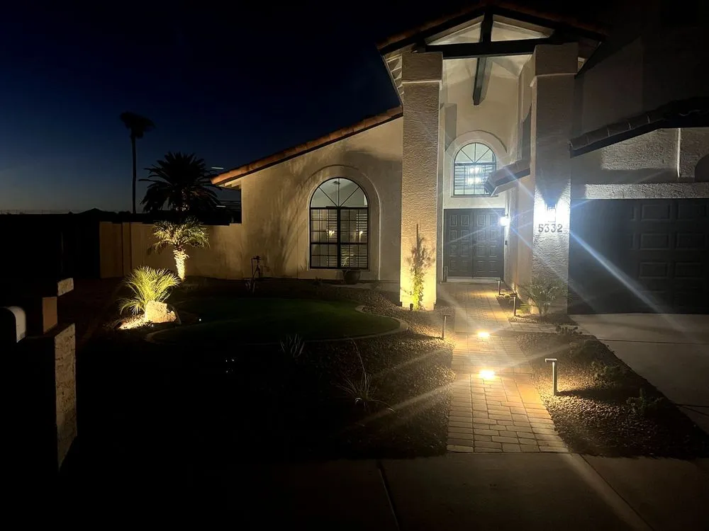 Local lawn mowing service experts serving Phoenix, AZ - Felix Landscape