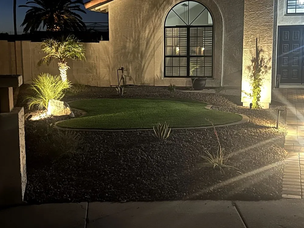 Expert outdoor landscaping in Phoenix, AZ - Felix Landscape