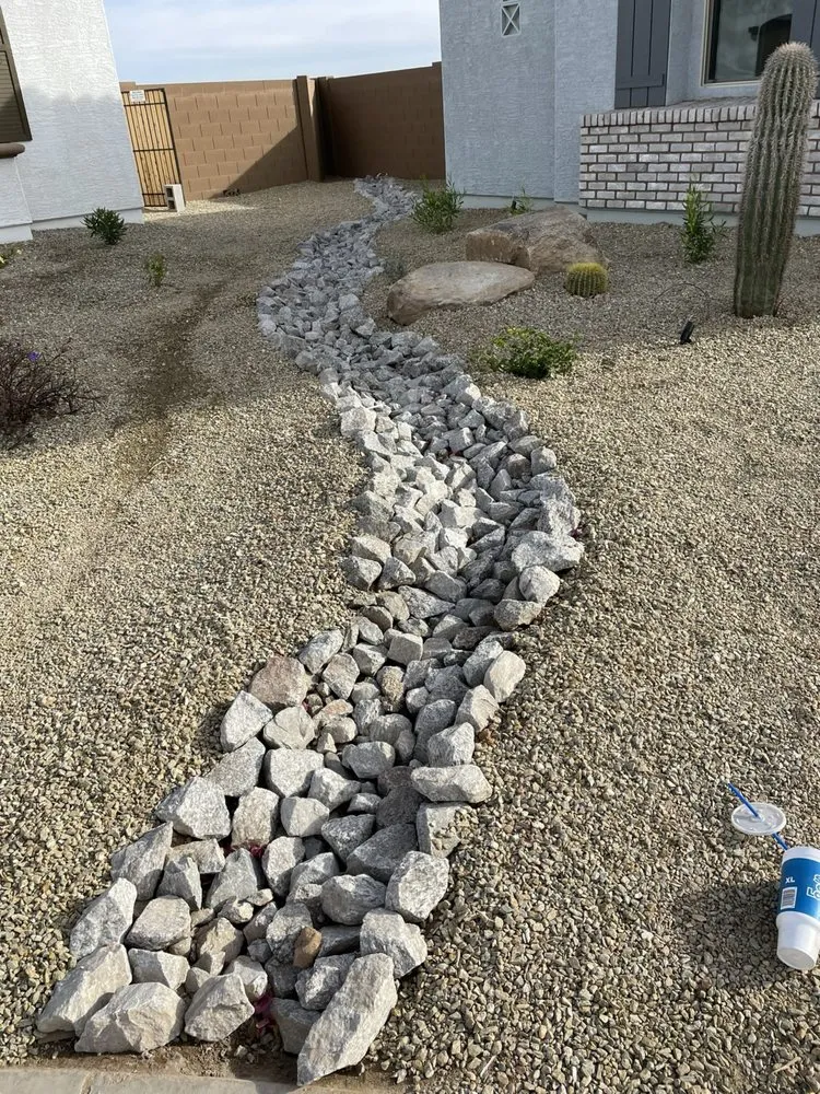 Top-rated yard maintenance for outdoor upgrades in Phoenix, AZ by Felix Landscape