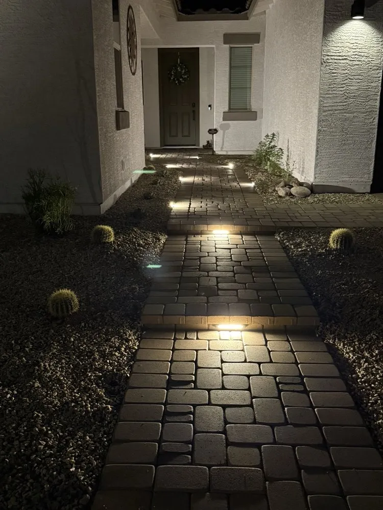 Affordable landscaping services experts serving Phoenix, AZ - Felix Landscape