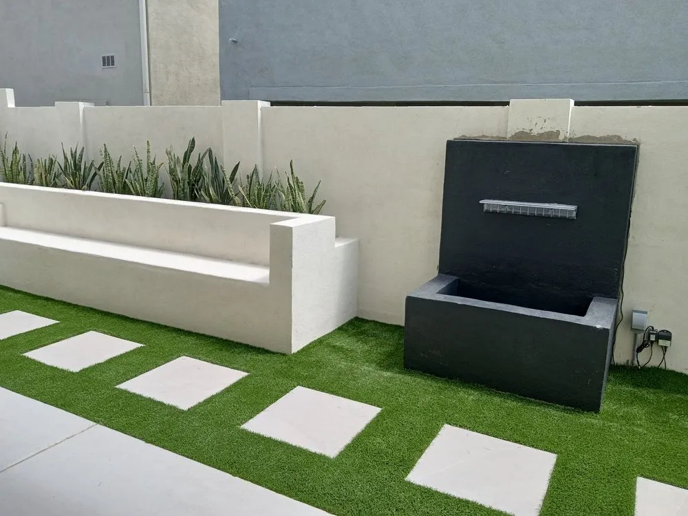 Professional landscaping services experts serving Phoenix, AZ - Felix Landscape