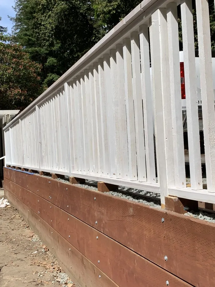 Affordable lawn mowing service in Capitola, CA by Felix landscaping and clean services