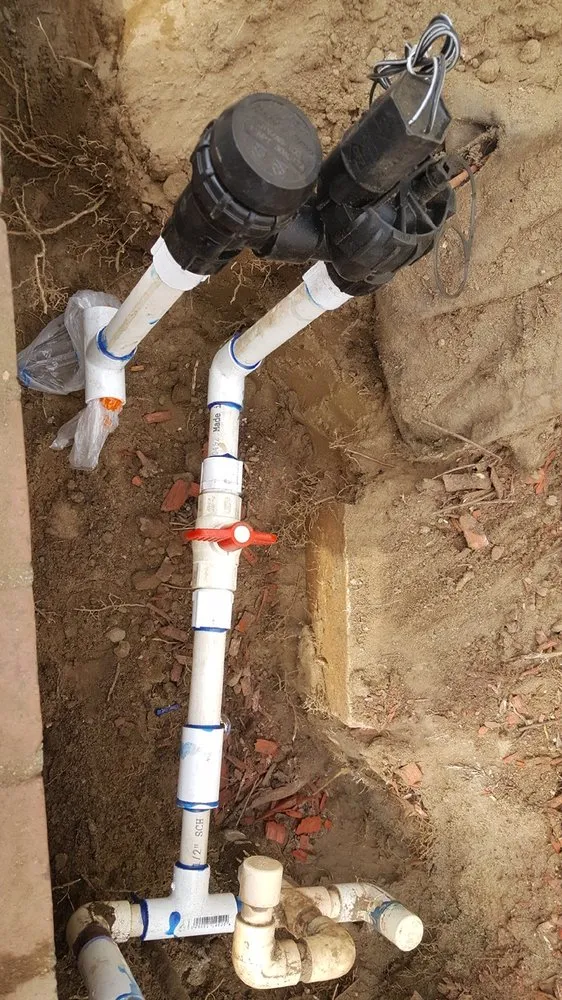 Custom residential landscaping experts serving Chino, CA - Felix Landscaping