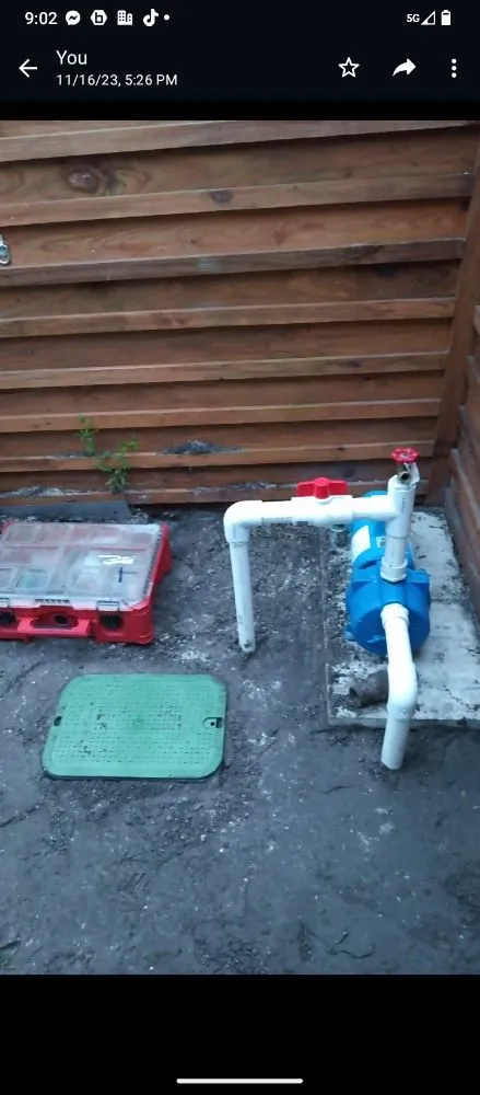 Top-rated yard cleanup service in Fort Lauderdale, FL by Felix Plumbing and lawn sprinkler solutions