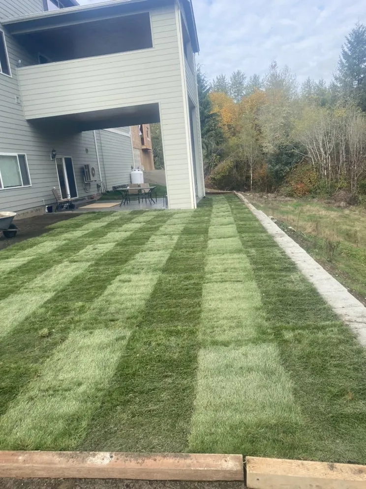 Custom garden landscaping experts serving Everett, WA - Felix’s Landscape