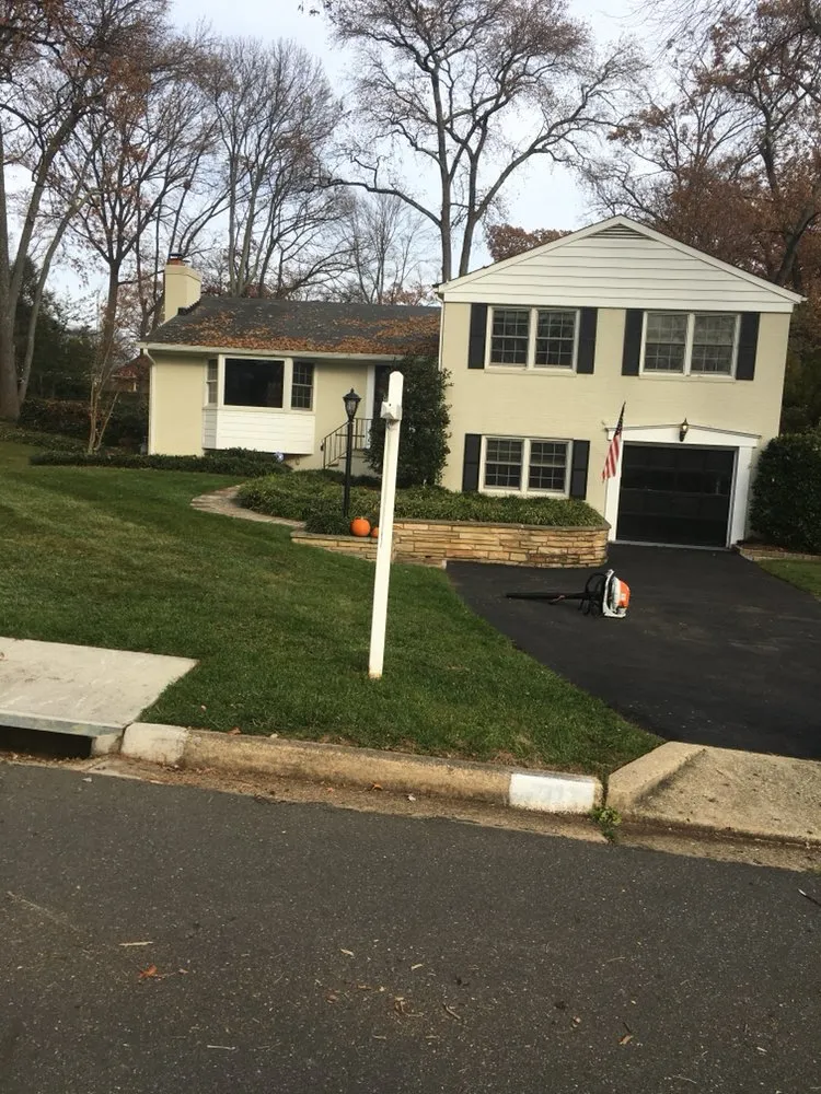 Reliable lawn care service for beautiful yards in Stafford, VA by Felix's Lawn and Landscapes