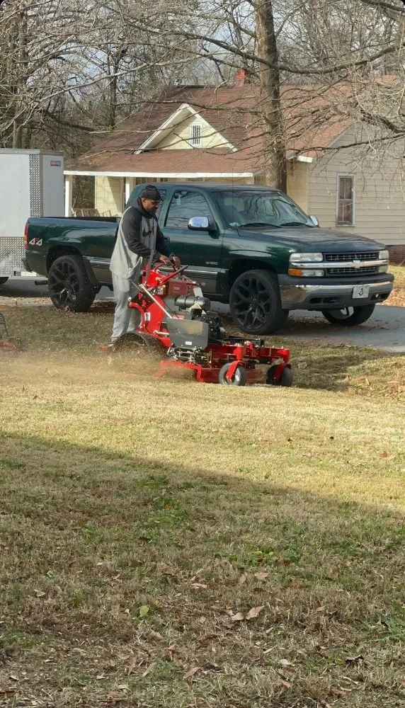 Top-rated landscape design in Burlington, NC by Felton Lawn Care