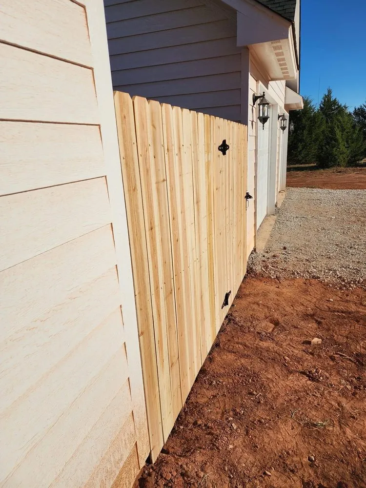 Top-rated garden landscaping experts serving Oklahoma City, OK - Fence by Kinsey