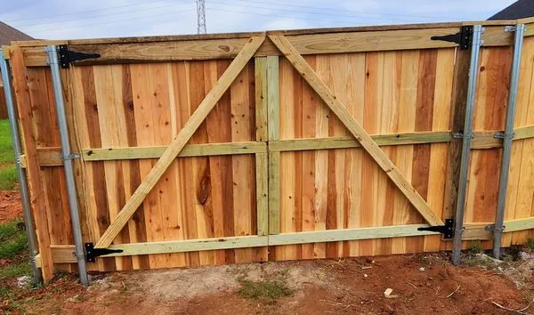 Fence by Kinsey Logo