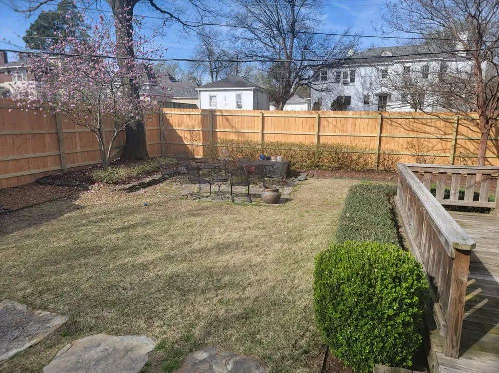 Custom lawn care service experts serving Memphis, TN - Fences Plus