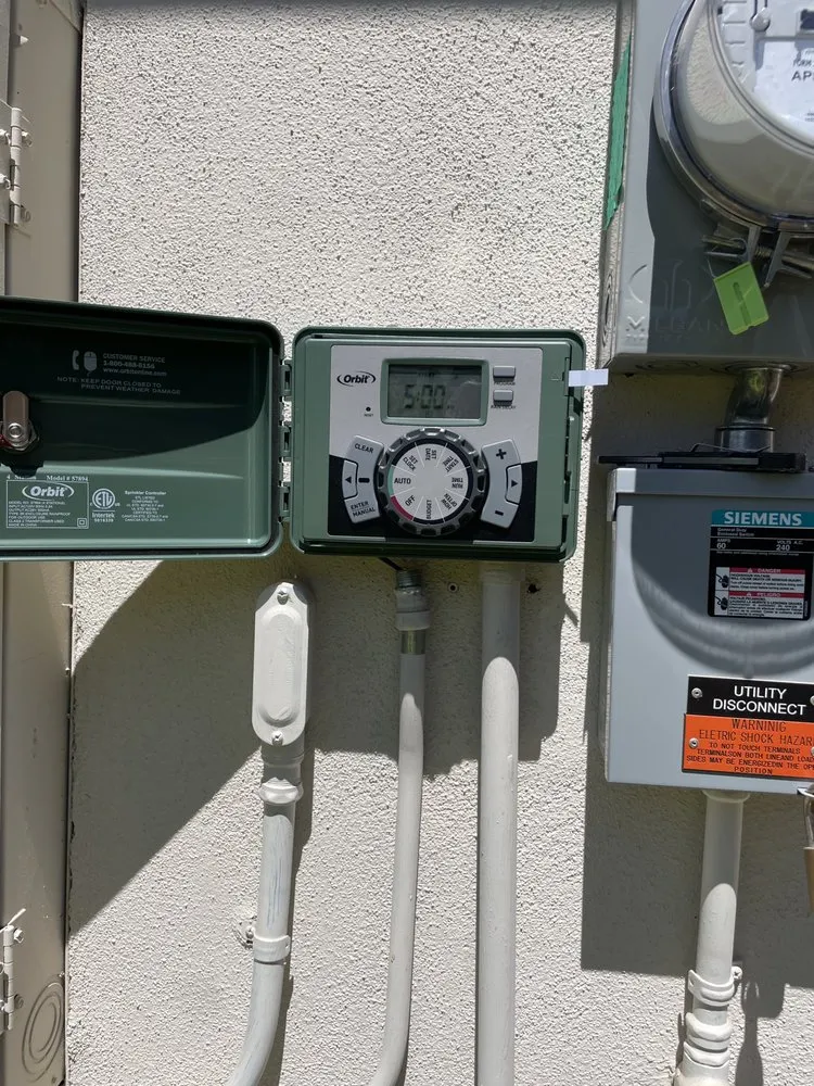 Expert yard maintenance in Peoria, AZ by Fenix Landscape & Hard Scape