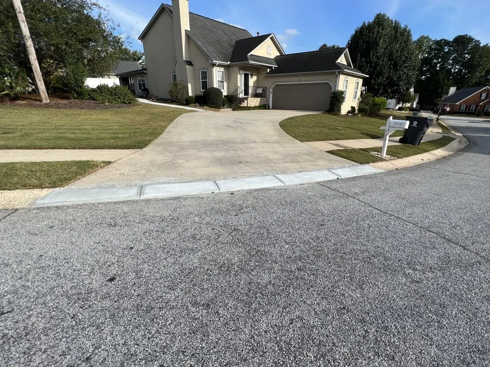 Reliable yard cleanup service in Sharpsburg, GA - Fenner Contracting