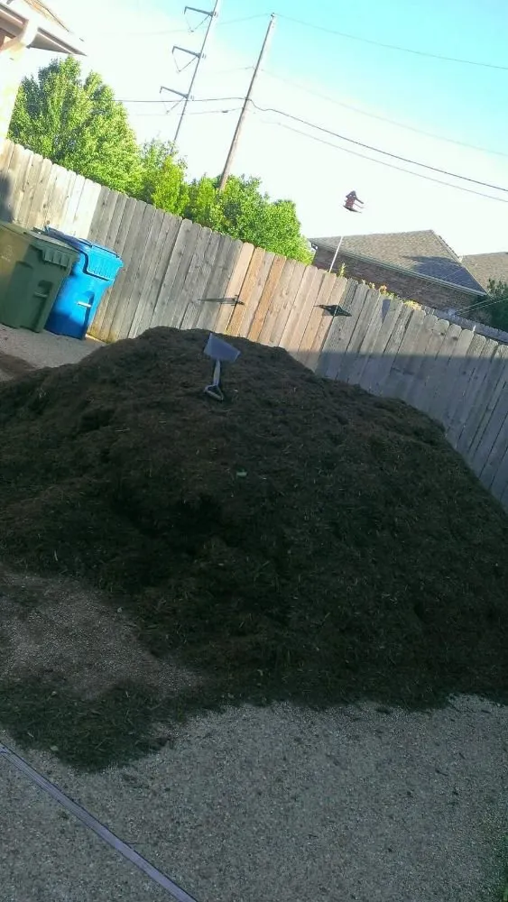 Reliable residential landscaping near you in Waco, TX by Feregrino's Landscaping & More