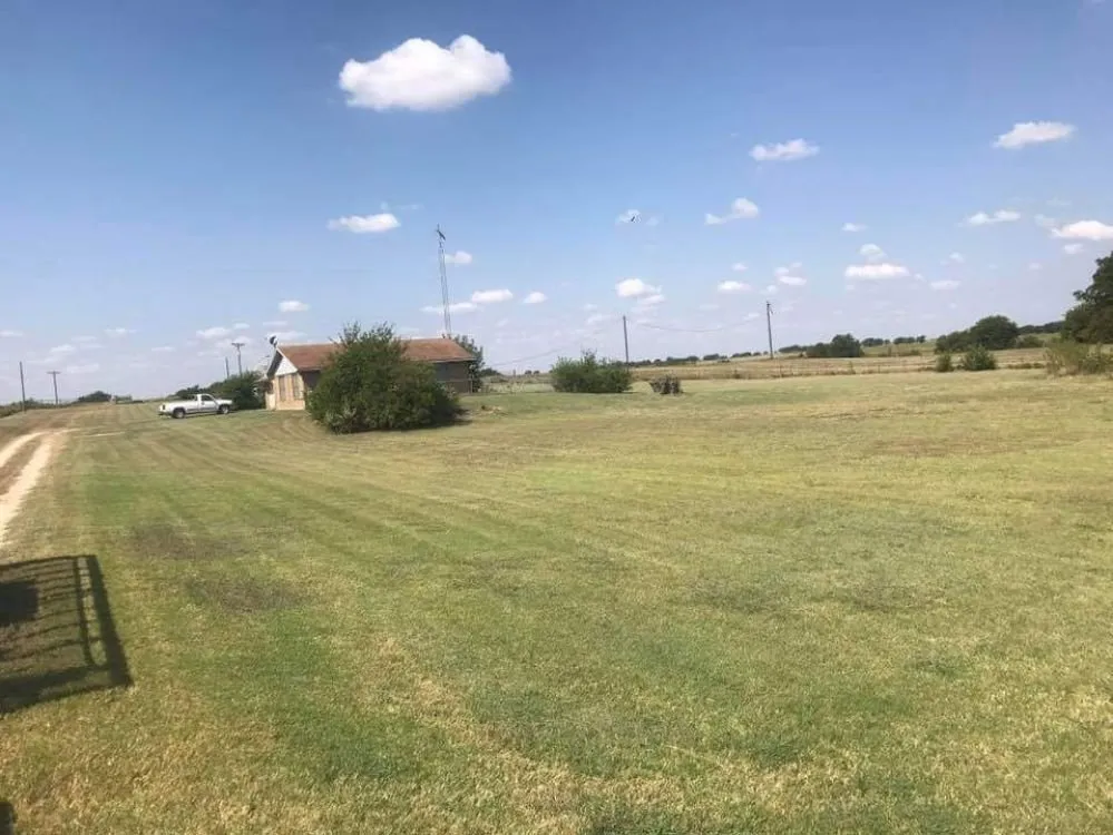 Top-rated outdoor landscaping experts serving Waco, TX - Feregrino's Landscaping & More