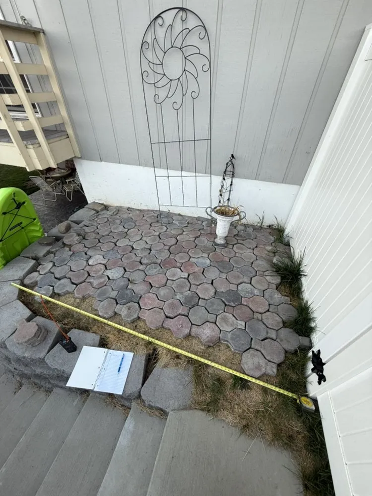 Custom outdoor landscaping experts serving Yakima, WA - Fergs Fence Rejuvenation