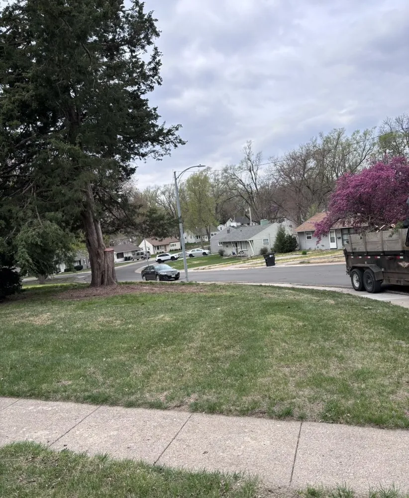Local residential landscaping for homes across Omaha, NE - Fermincho Tree Service and Lancaping