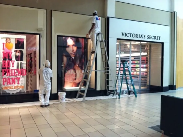 Trusted lawn mowing service in Miami, FL by FerminJr Painting & Landscaping