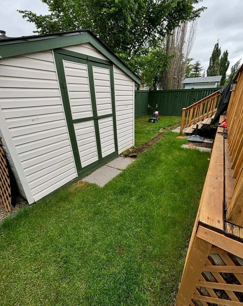 Reliable lawn mowing service in Tampa Bay, FL - Fern Cliff Lawn Care