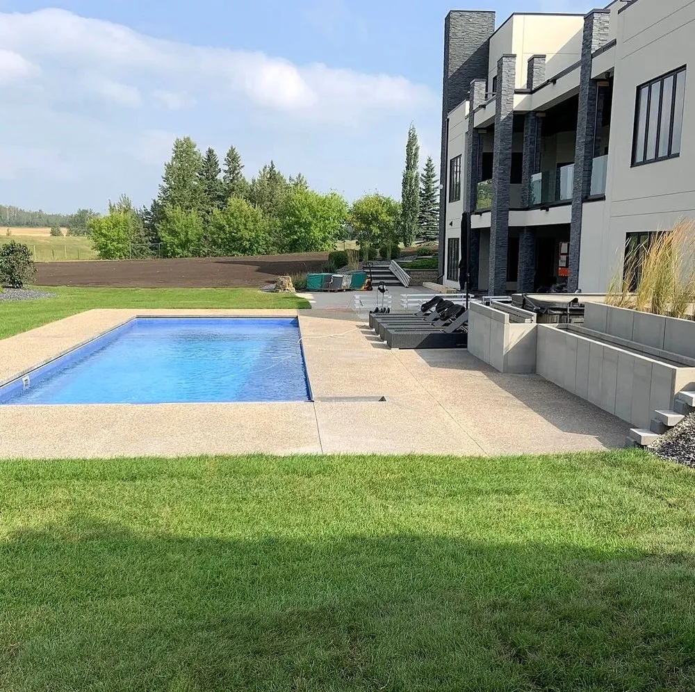 Local yard cleanup service in Tampa Bay, FL - Fern Cliff Lawn Care