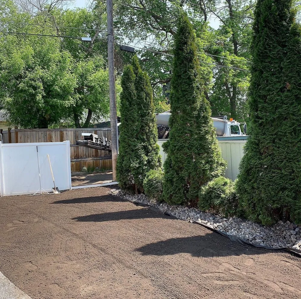 Expert outdoor landscaping in Tampa Bay, FL - Fern Cliff Lawn Care