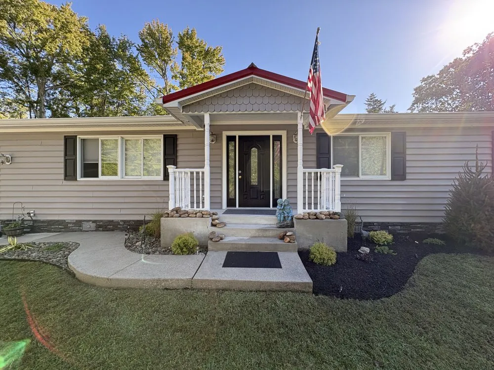 Professional garden landscaping experts serving Clinton, MD - Fernan Landscaping