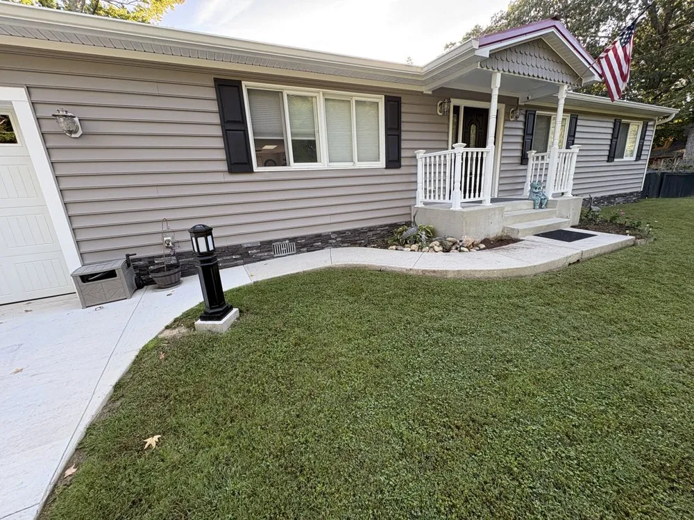 Top-rated garden landscaping with custom design across Clinton, MD - Fernan Landscaping