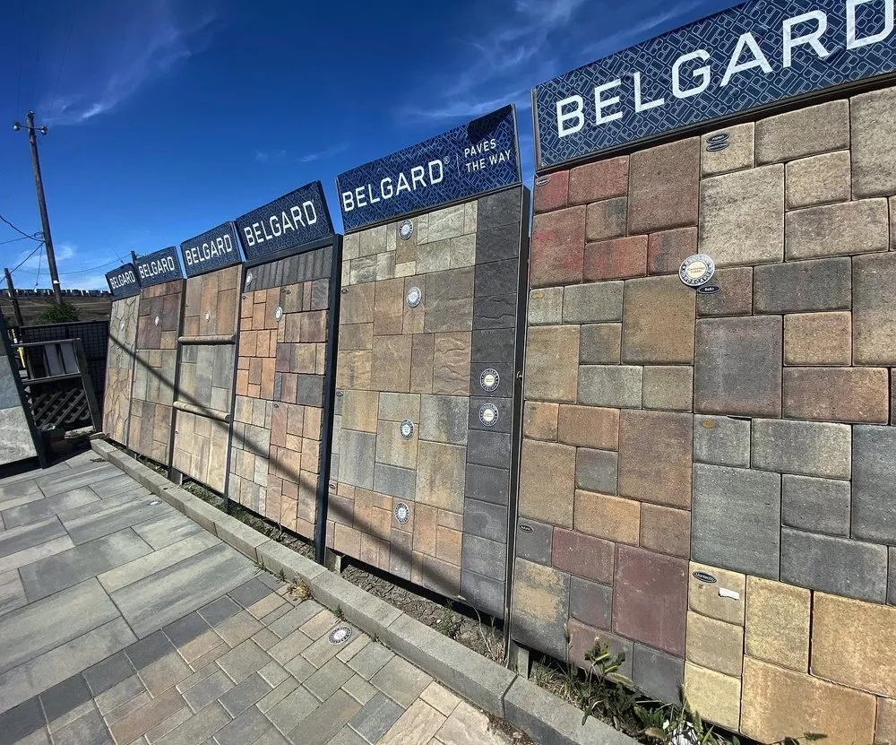 Affordable lawn care service in Emeryville, CA by Fernandez A Landscaping