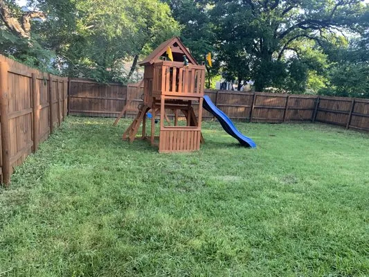 Fernandez Landscape And Odd Job Logo