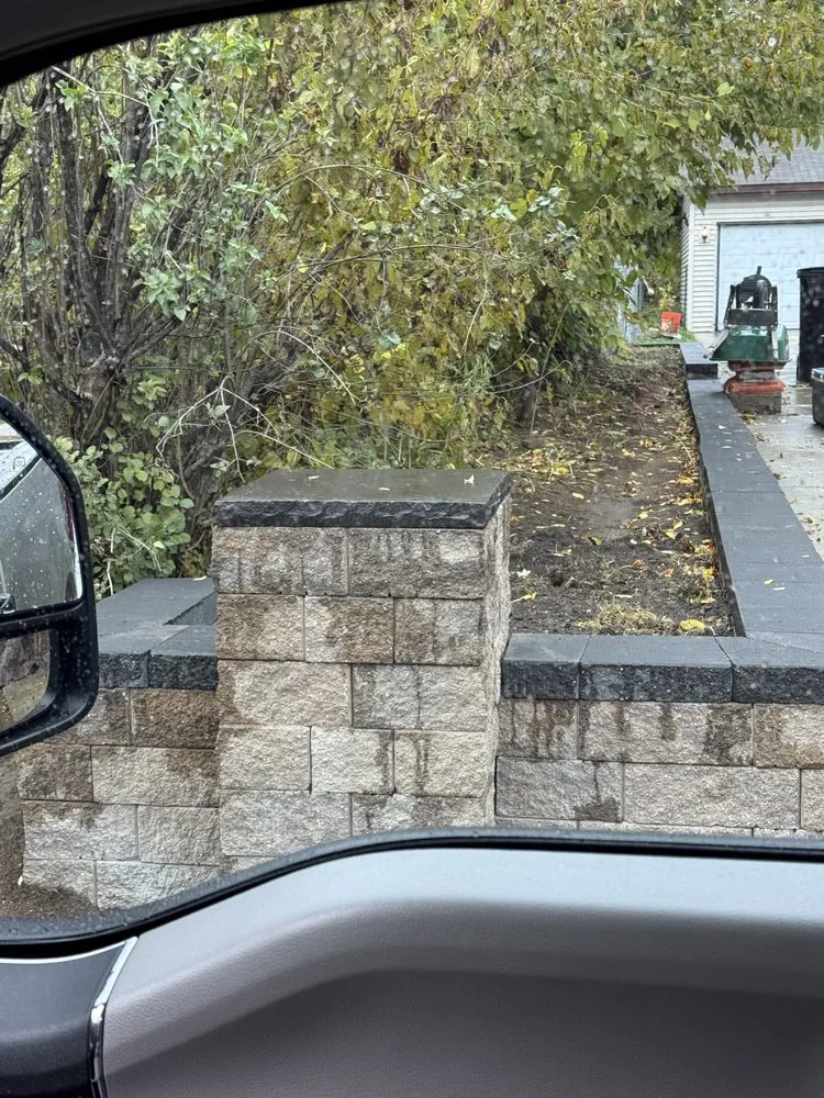 Affordable landscape design in Saint Paul, MN - Fernandez Landscaping