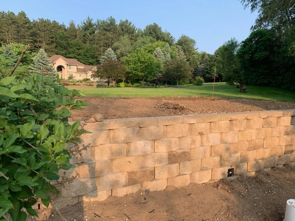 Local yard cleanup service experts serving Saint Paul, MN - Fernandez Landscaping