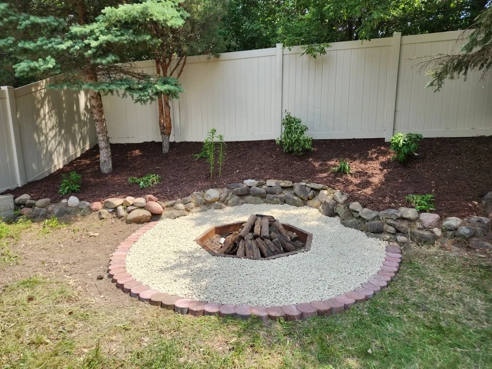 Local outdoor landscaping in Saint Paul, MN - Fernandez Landscaping