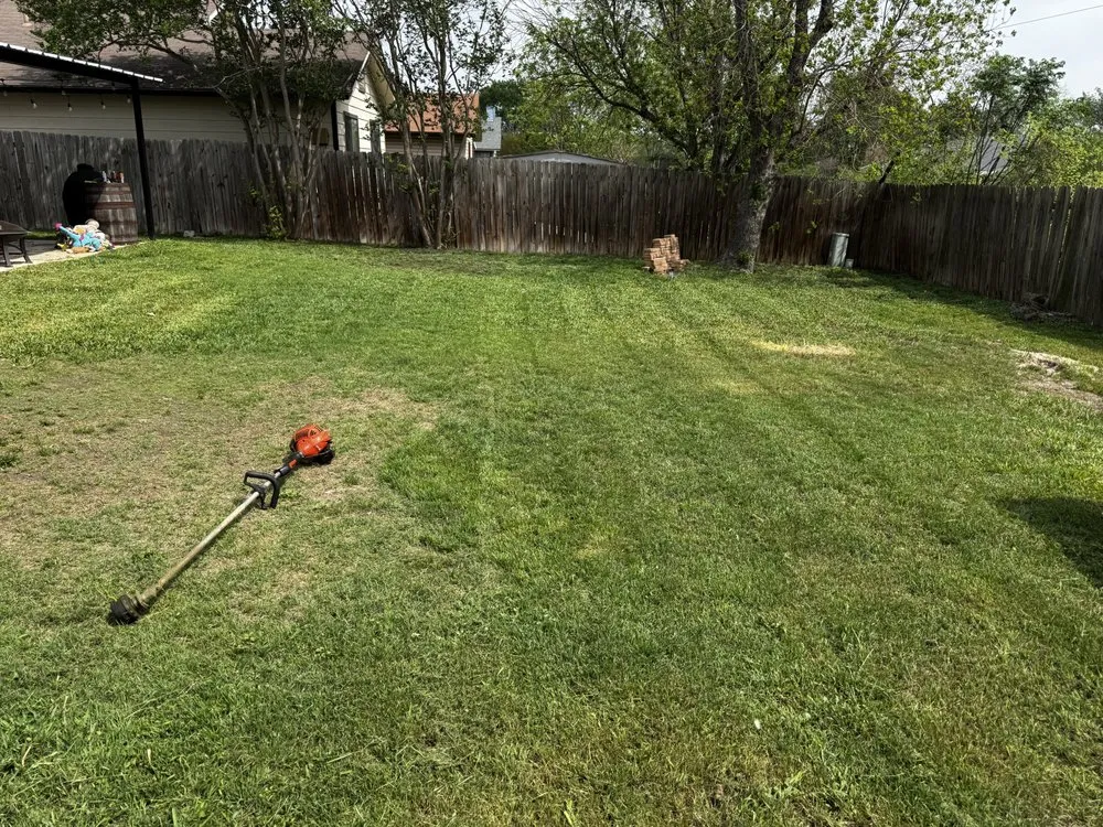 Local garden landscaping experts serving San Antonio, TX - Fernandez Lawncare