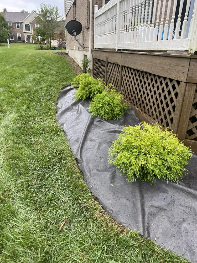 Local garden landscaping for beautiful yards across Cincinnati, OH - Fernando Escobar Landscaping And Lawn Care Service