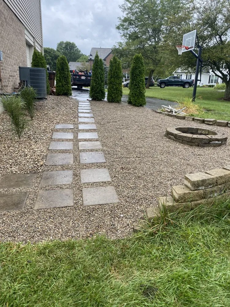 Local yard cleanup service experts serving Cincinnati, OH - Fernando Escobar Landscaping And Lawn Care Service