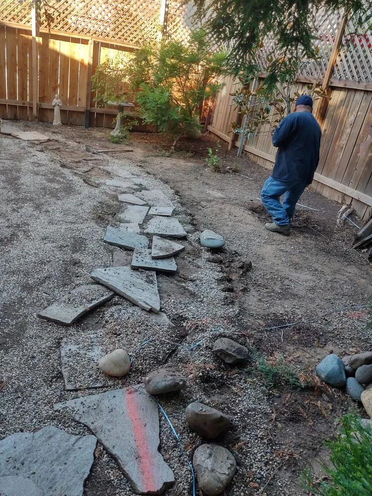 Custom garden landscaping for year-round maintenance across Sacramento, CA - Fernando Landscape Design