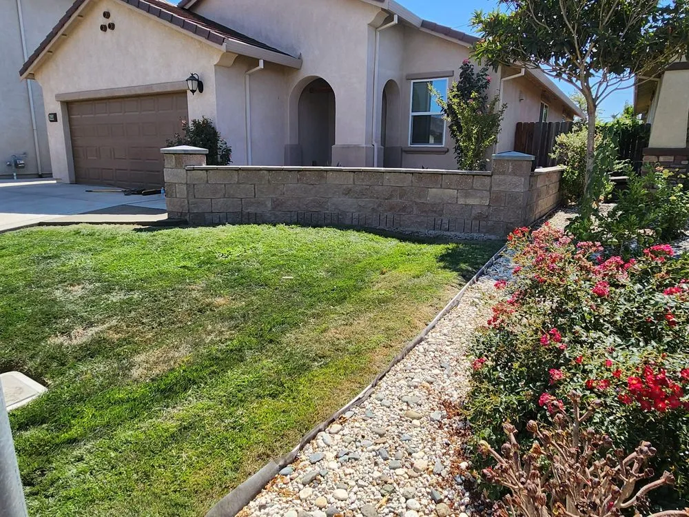 Custom yard cleanup service for year-round maintenance in Sacramento, CA by Fernando Landscape Design