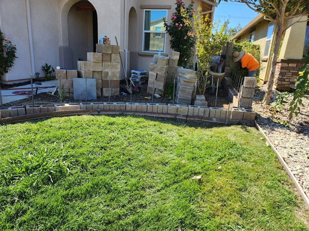 Professional yard maintenance in Sacramento, CA - Fernando Landscape Design
