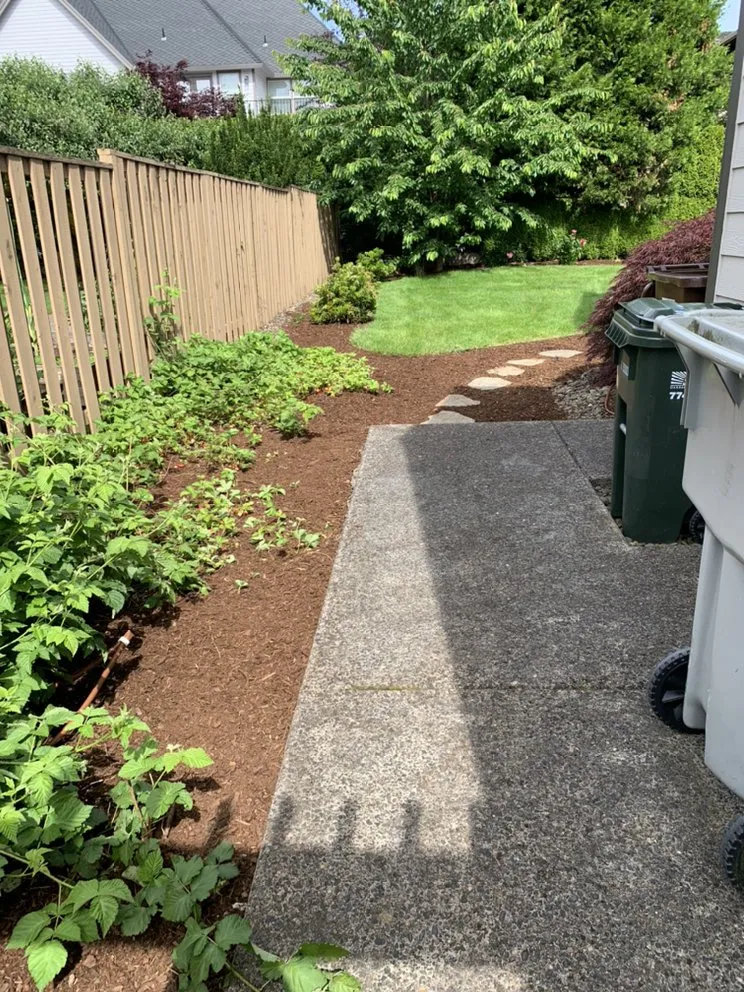 Affordable garden landscaping experts serving Clackamas, OR - Fernando Landscaping And Yard Care