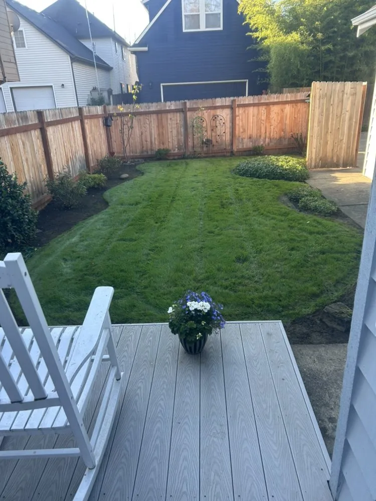 Local yard cleanup service experts serving Clackamas, OR - Fernando Landscaping And Yard Care