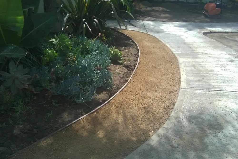 Top-rated yard cleanup service in Los Angeles, CA by Fernando’s Complete Landscape & Hardscape