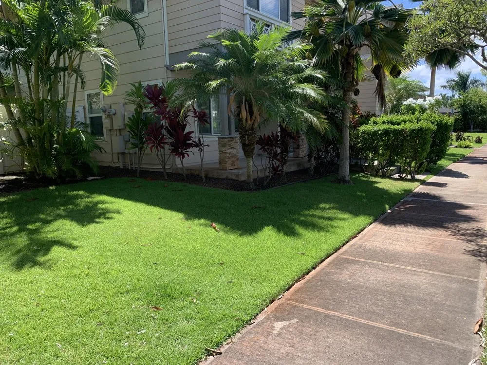 Affordable outdoor landscaping for residential properties in Waipahu, HI by Fernandos Yard Maintenance