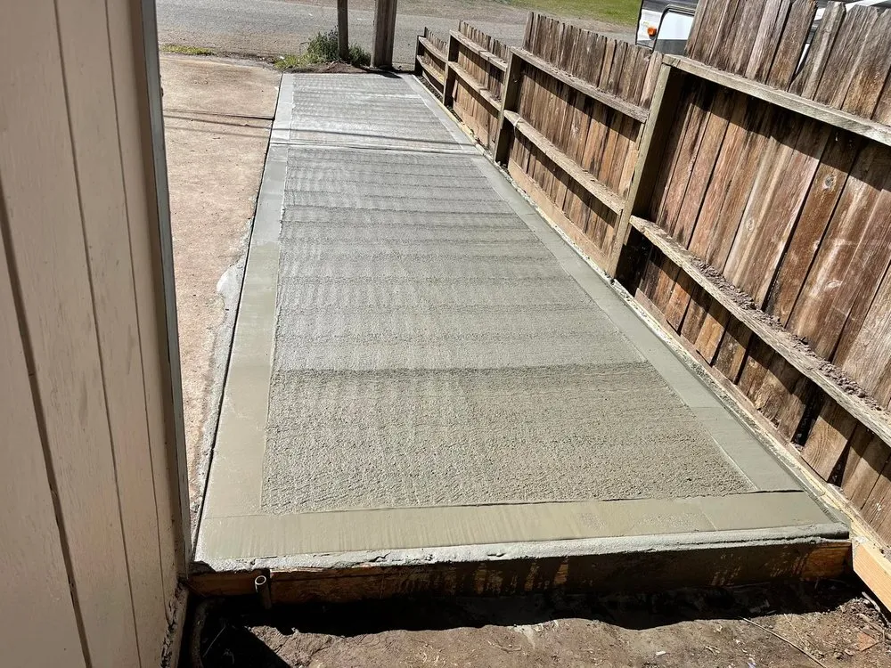 Reliable garden landscaping in Ukiah, CA by Fern's Junk Removal & More