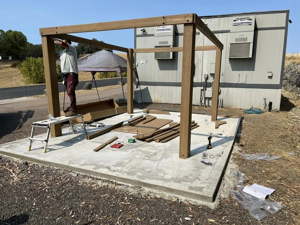 Reliable garden landscaping in Ukiah, CA by Fern's Junk Removal & More