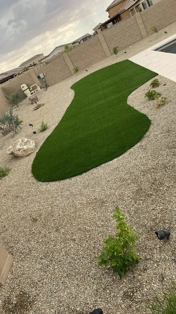Affordable lawn mowing service experts serving Fortuna Foothills, AZ - Fernweh Outdoor