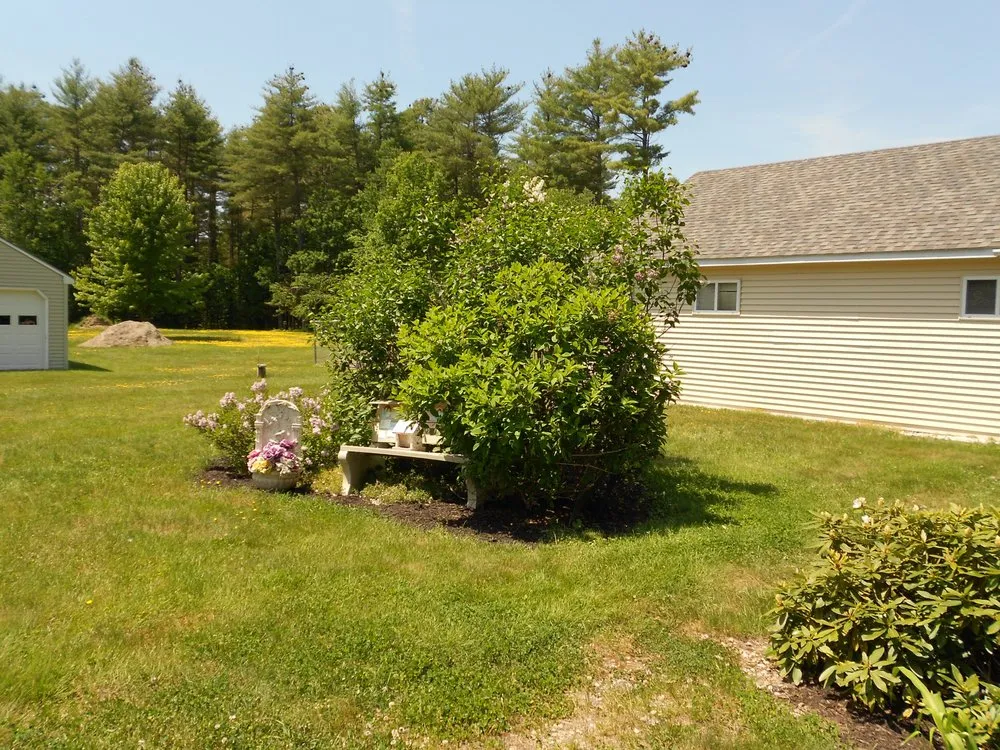 Custom lawn care service in Buxton, ME - Ferrante Landscape Service