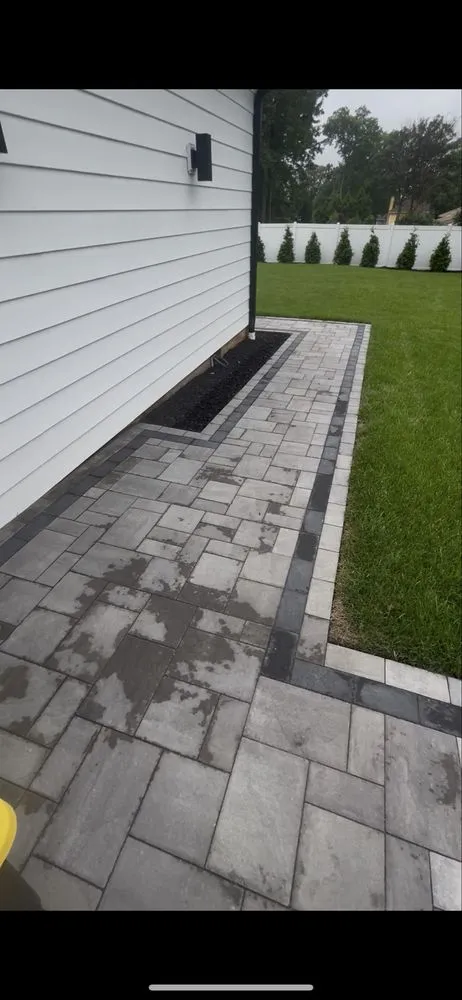 Expert yard maintenance in Wayne, NJ - Ferrara Landscaping